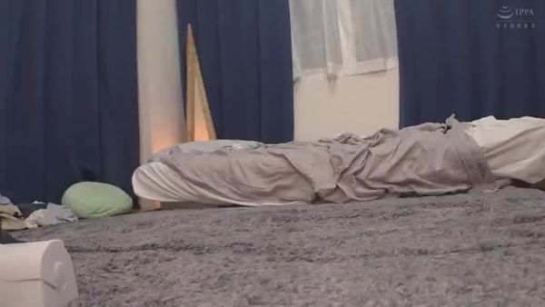 DVMM-079 3年間の喉ま○こ飼育漬け。どこでもち○ぽを要求してくる【俺専用】爆乳おしゃぶりペット