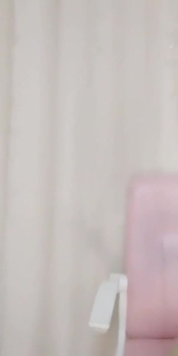 清纯漂亮的美少女主播直播大秀