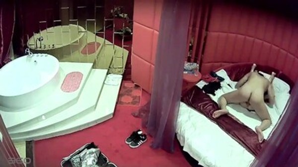 情趣主题宾馆无套内射妹子