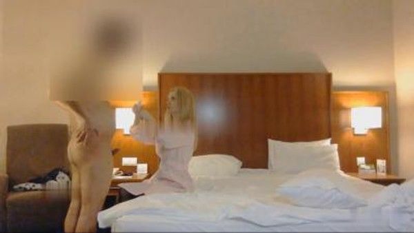 性感黑丝的波兰金发女郎-走高端路线花重金打一炮真